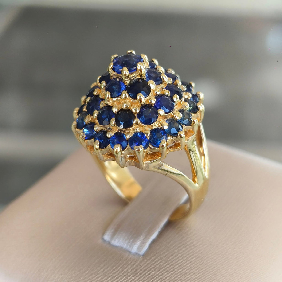 Sapphire jewelry from BGL